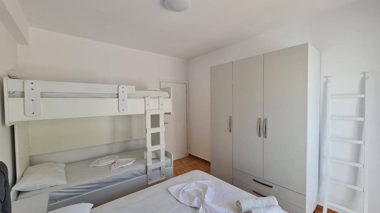 Your Comfy Apartment Sarande Exterior photo